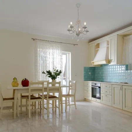 Skyblue * Акротири