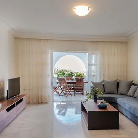 Skyblue Акротири